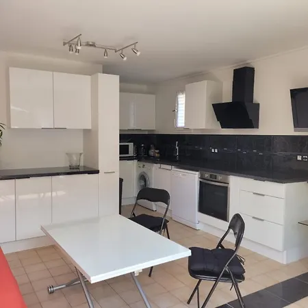 Appartement T3 Rdj South, Sea Exit From