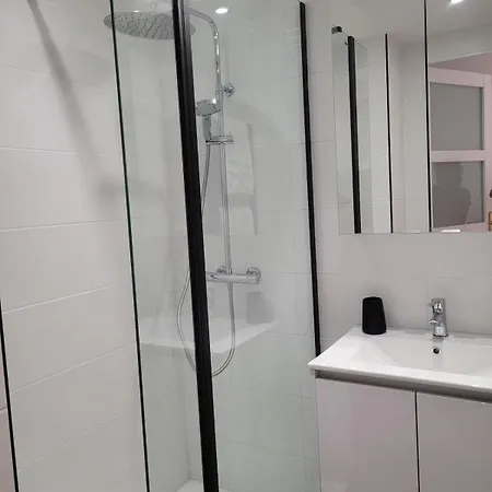 T3 Rdj South, Sea Exit From アパート